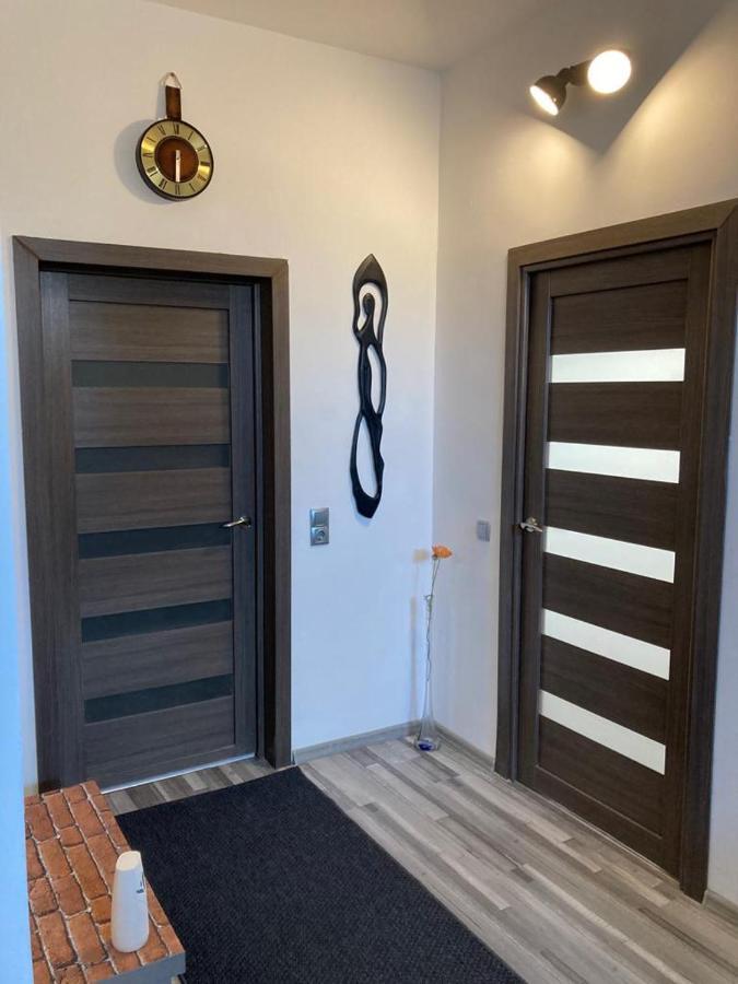 Edit House Apartment Тыргу-Муреш Экстерьер фото