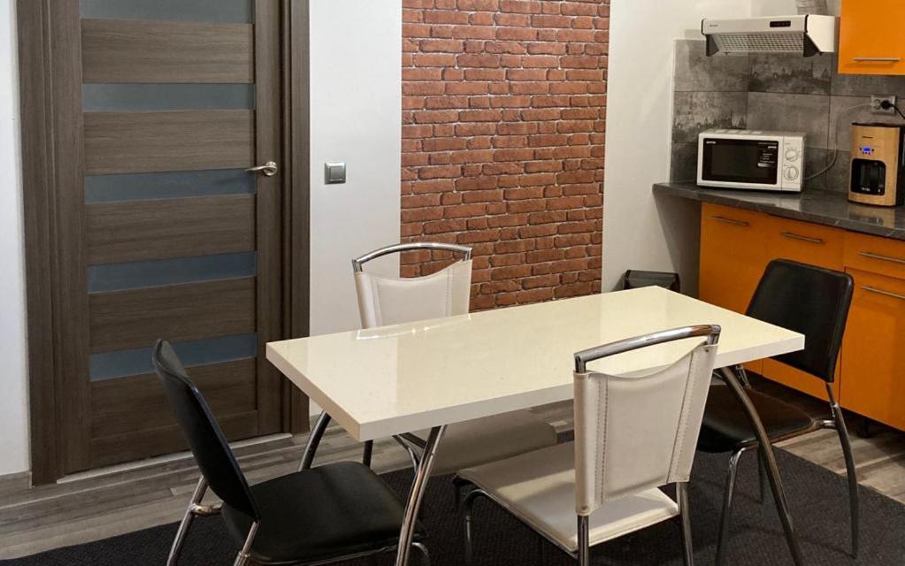 Edit House Apartment Тыргу-Муреш Экстерьер фото