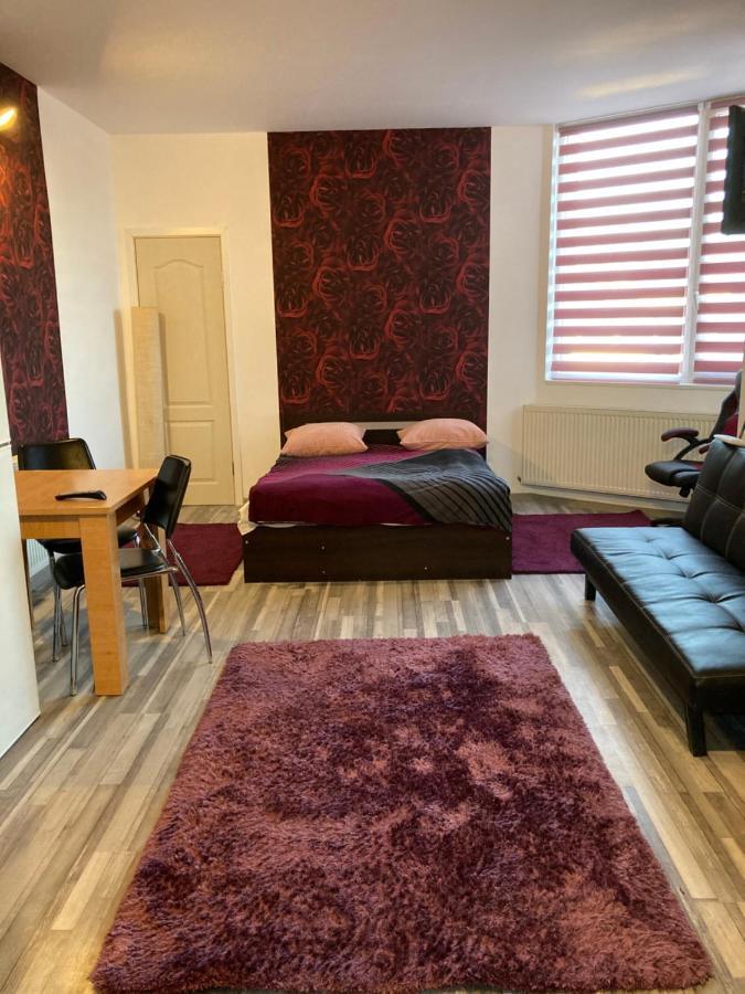 Edit House Apartment Тыргу-Муреш Экстерьер фото